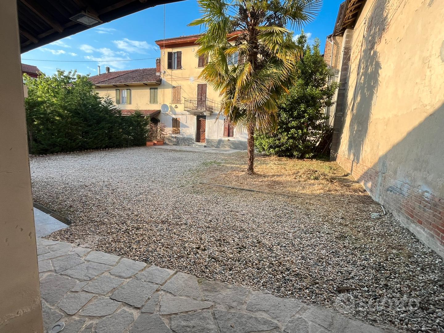 Casa con terreno nel Monferrato - Vista 2