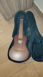 ukulele come nuovo 60€