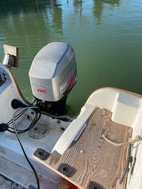 Motore Mariner 40 cv, 4 tempi, 4 cilindri
