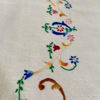 lenzuolo matrimoniale con pizzo e ricamo a mano