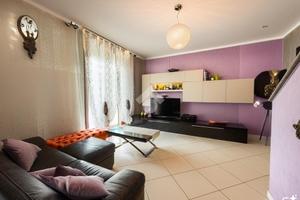 3 LOCALI A LA LOGGIA