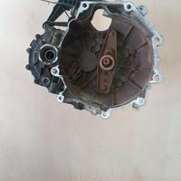 Cambio Volkswagen Up 1.0 B 5M anno 2016