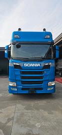 Trattore stradale Scania 500