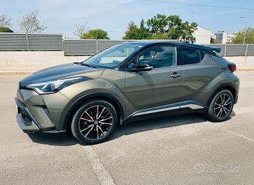 Toyota CHR 2.0 lounge 