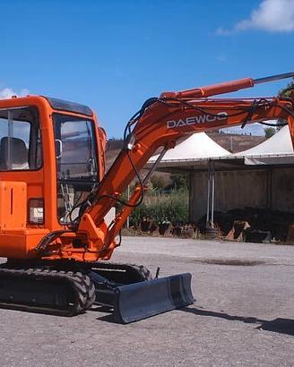 Miniescavatore usato DAEWOO Solar 035