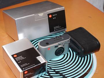LEICA C2