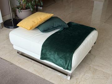 Pouf in pelle bianca