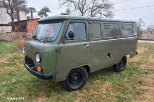 UAZ 452 BUKHANKA 