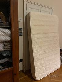 Letto a una piazza e mezza