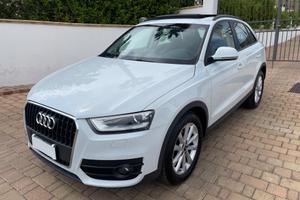 Audi Q3 2.0 TDI Quattro S tronic Tetto Nav