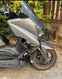 Scooter t max 250