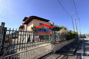 Villa di 510 m² con più di 5 locali a Cancello ed 