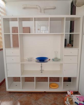 Mobile salone