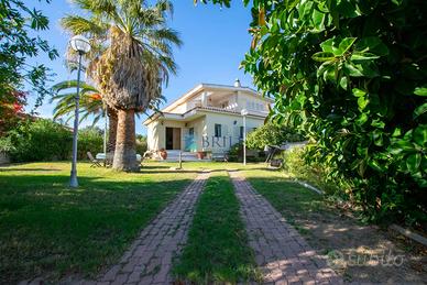 Prestigiosa villa singola