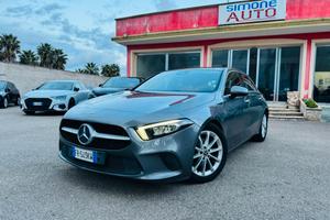 Mercedes-benz A 180d Automatic Sport Led Ambient