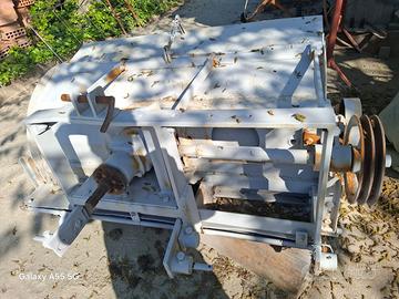 Trincia Erba 1,70  mt. a Coltelli