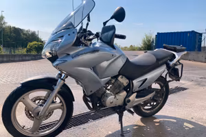 Honda Varadero 125 ( 2007) full optional