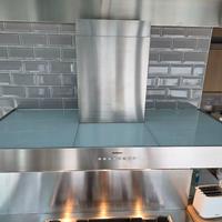 Cappa aspirante Gaggenau in acciaio inox – design