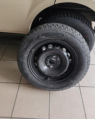 Gomme invernali con cerchi