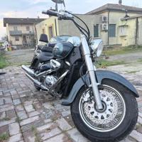 SUZUKI VOLUSIA 800 - SOLO 36.000 KM -
