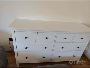 Hemnes cassettiera 8 cassetti bianca