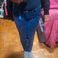 pantalone leopardato blu e nero alcott