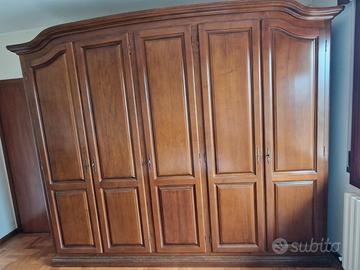 Camera matrimoniale in ciliegio massello