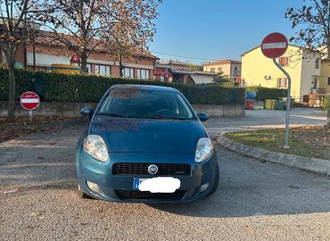 Fiat grande punto ok neopatentati