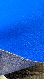 Moquette colore blu 64 mq