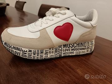 Moschino