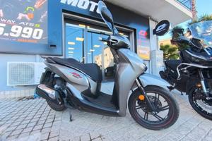 Honda SH 300 - 27990Km - AKRA MOTO FAVARA