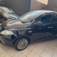 Lancia Ypsilon 1.2 69 CV Platinum