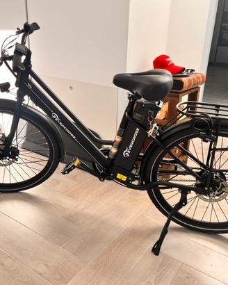 Bici elettica Evercross NUOVA