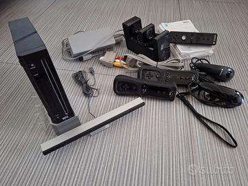 Nintendo Wii Nera + Balance Board + Fucile Sniper