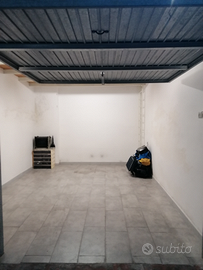 Garage x Posto Auto in Centro