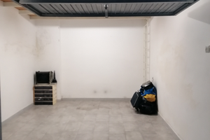 Garage x Posto Auto in Centro