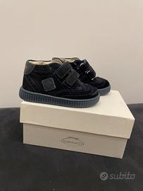 Scarpe Balducci con strappi