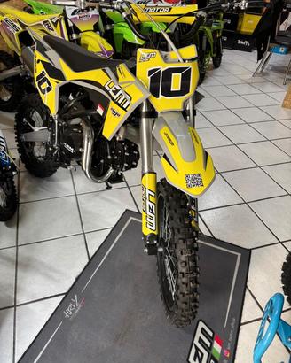 Lem RF 125