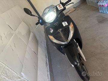 Sh 125 2005