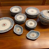 Set Wedgwood Florentine – 12 coperti –