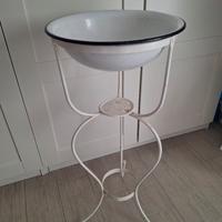 antico porta catino in ferro battuto