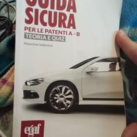 Libro di teoria Scuola Guida