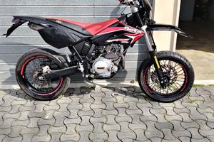 Beta Motard 125 4t