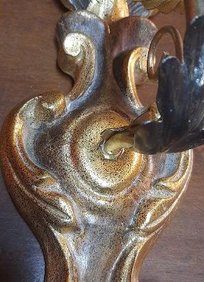 Applique in foglia oro