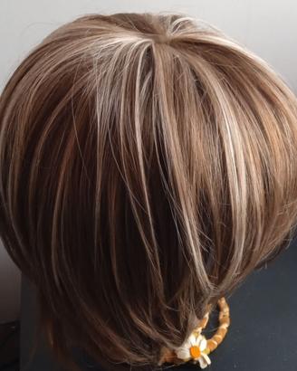 Parrucca donna caschetto