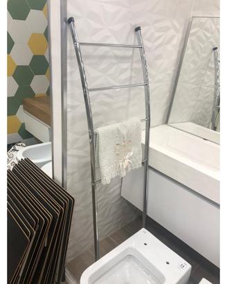 Scala Portasciugamani con 4 Barre