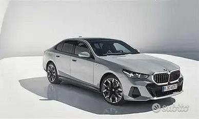 Ricambi bmw serie 5 2022