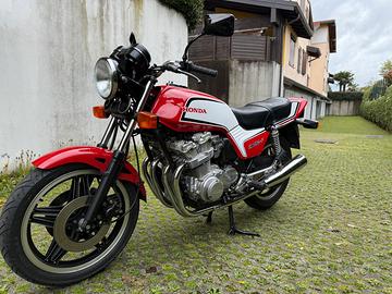 Honda CB750F