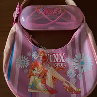 Occhiali e borsetta Winx