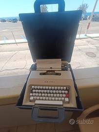 macchina da scrivere lettera 35